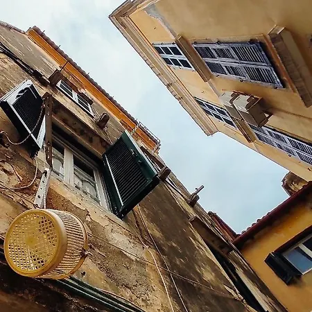 Cute studio in Corfu town *